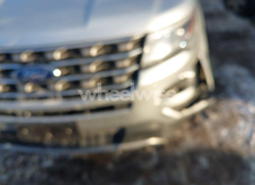 Photo 6 of 2017 Ford Explorer XLT (VIN 1FM5K8D80HGD73259)