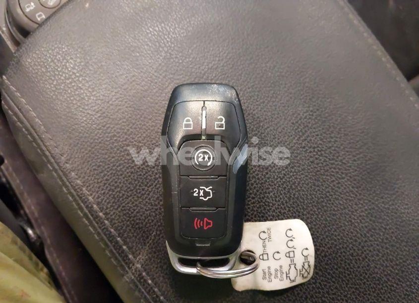 Photo 11 of 2017 Ford Explorer XLT (VIN 1FM5K8D80HGD83712)