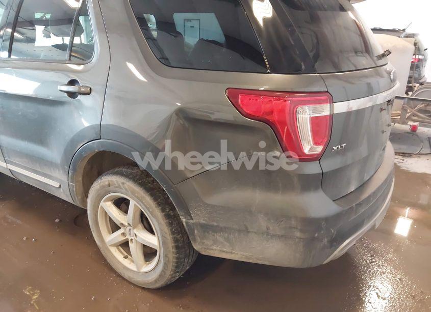 Photo 12 of 2017 Ford Explorer XLT (VIN 1FM5K8D80HGD83712)