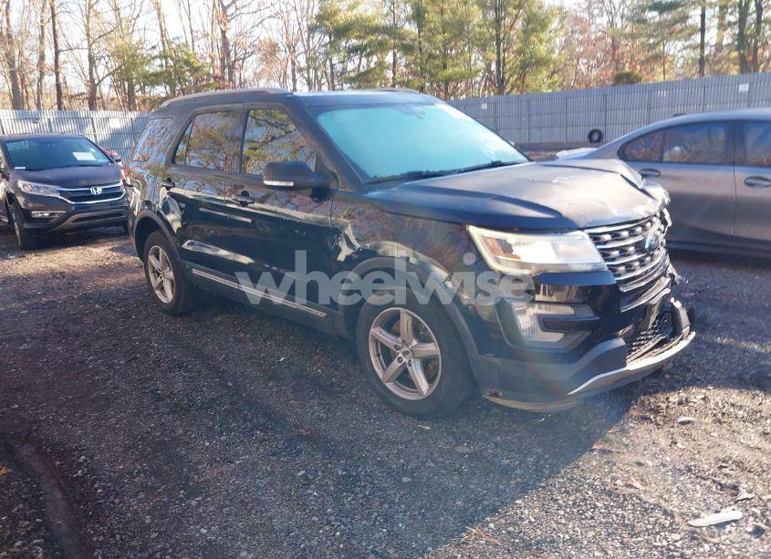 2017 Ford Explorer XLT (VIN 1FM5K8D80HGE31578) main photo