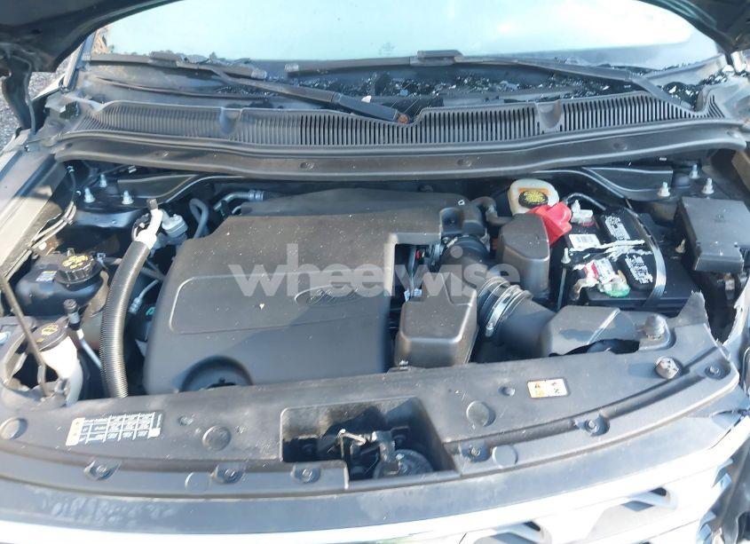 Photo 10 of 2017 Ford Explorer XLT (VIN 1FM5K8D80HGE31578)