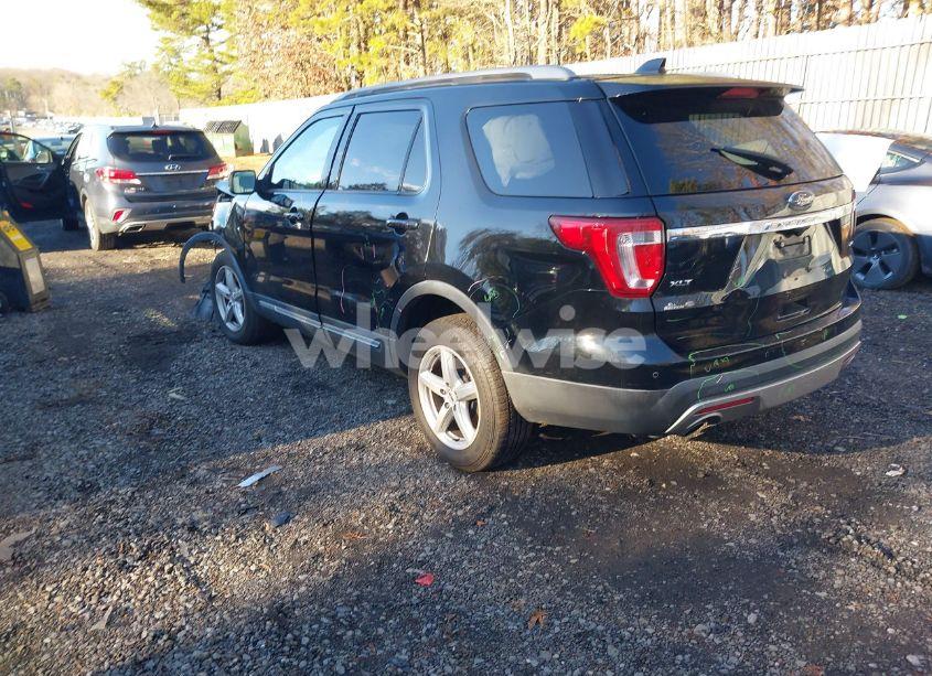 Photo 3 of 2017 Ford Explorer XLT (VIN 1FM5K8D80HGE31578)