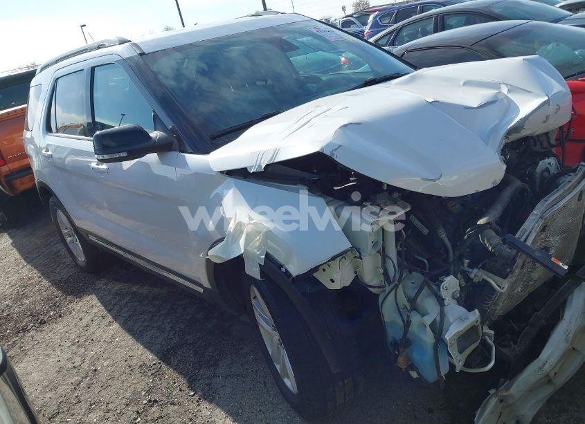 2018 Ford Explorer XLT (VIN 1FM5K8D80JGB08900) main photo