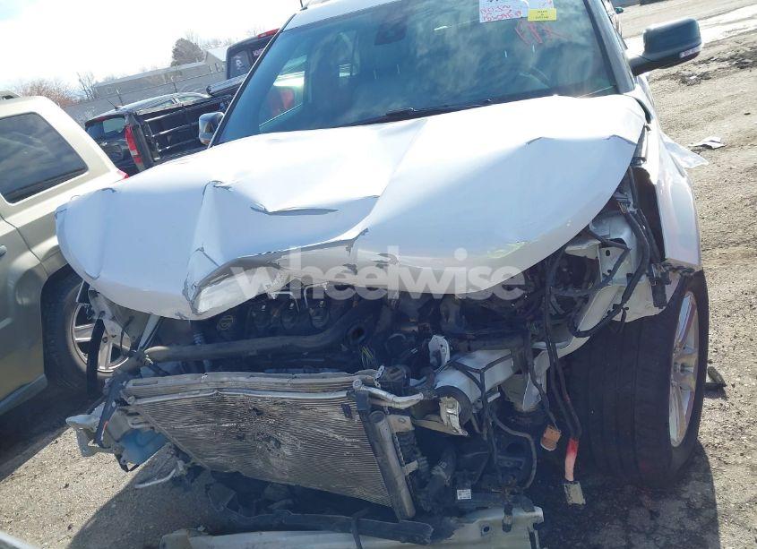 Photo 12 of 2018 Ford Explorer XLT (VIN 1FM5K8D80JGB08900)