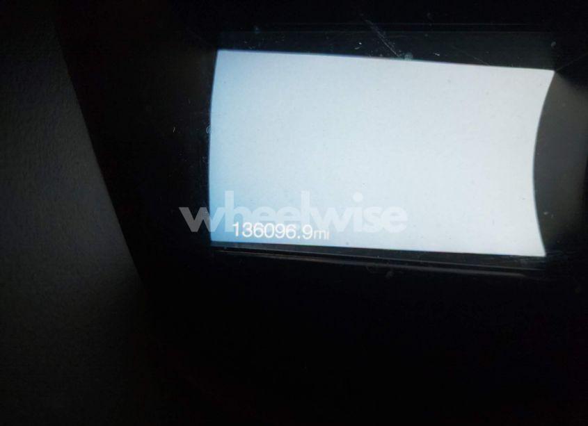 Photo 15 of 2018 Ford Explorer XLT (VIN 1FM5K8D80JGB08900)