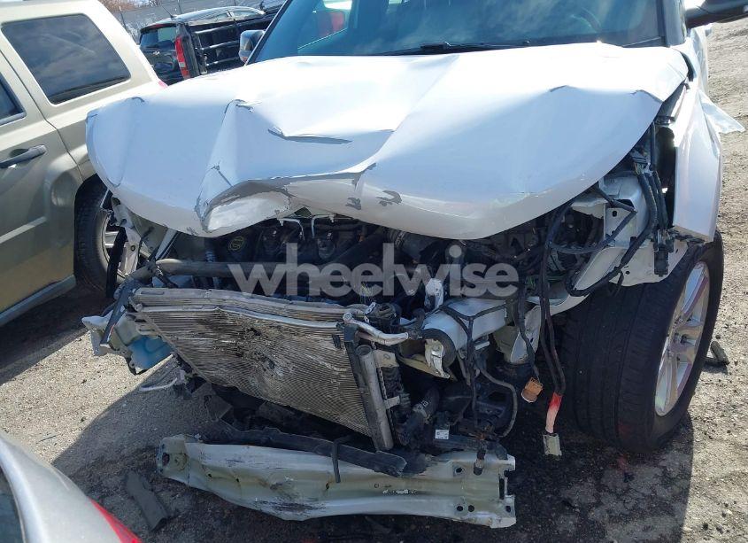 Photo 6 of 2018 Ford Explorer XLT (VIN 1FM5K8D80JGB08900)