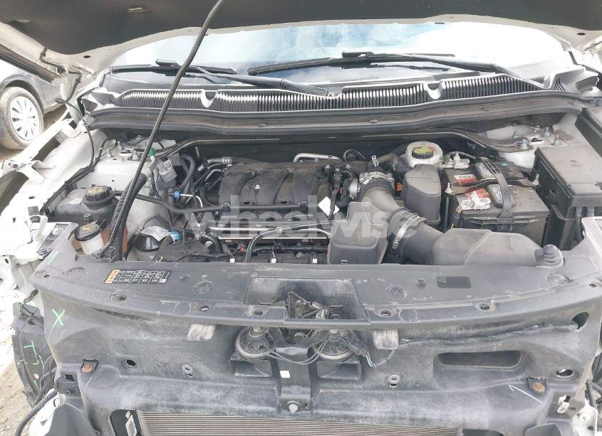 Photo 10 of 2018 Ford Explorer XLT (VIN 1FM5K8D80JGC21343)