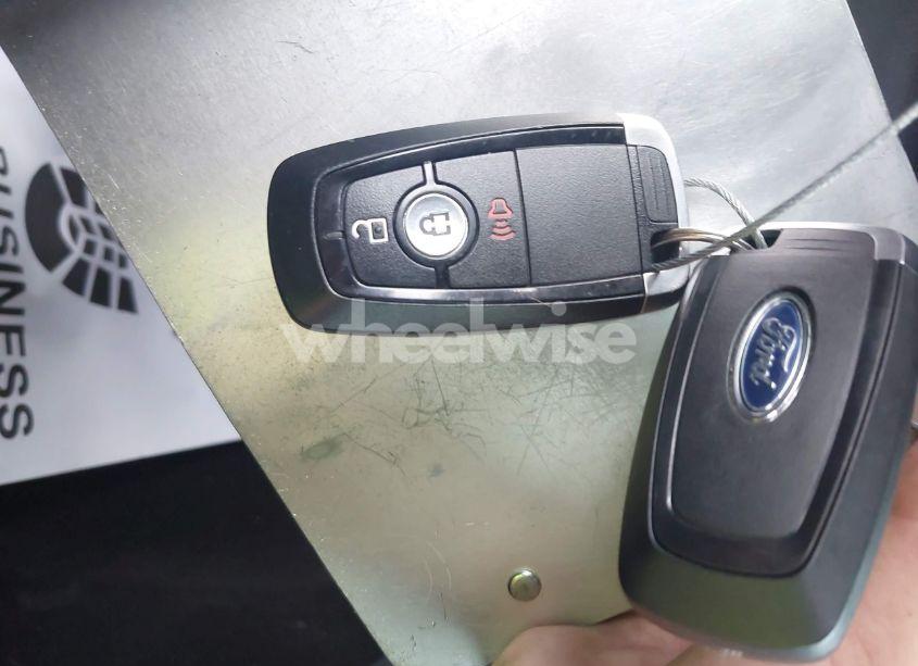 Photo 11 of 2018 Ford Explorer XLT (VIN 1FM5K8D80JGC66539)