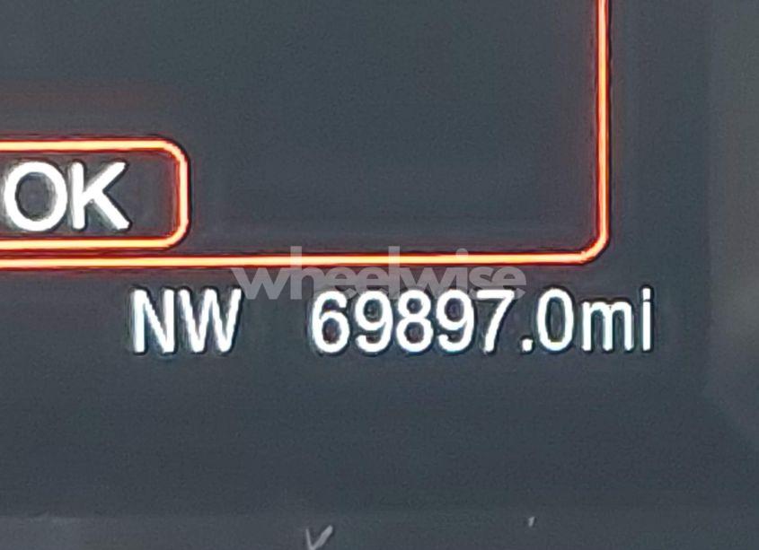 Photo 16 of 2018 Ford Explorer XLT (VIN 1FM5K8D80JGC66539)