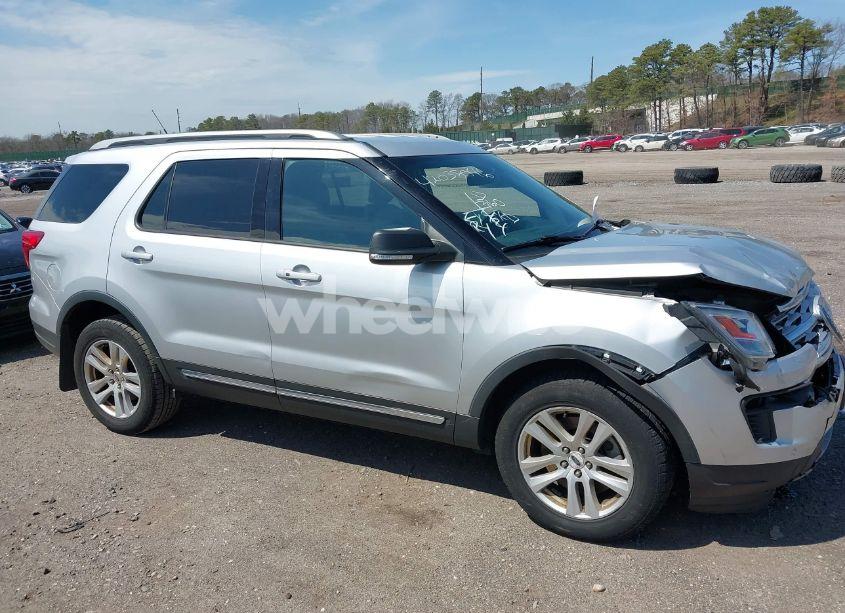 Photo 13 of 2019 Ford Explorer XLT (VIN 1FM5K8D80KGA99889)