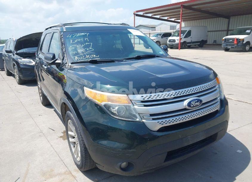 2013 Ford Explorer XLT (VIN 1FM5K8D81DGA47884) main photo