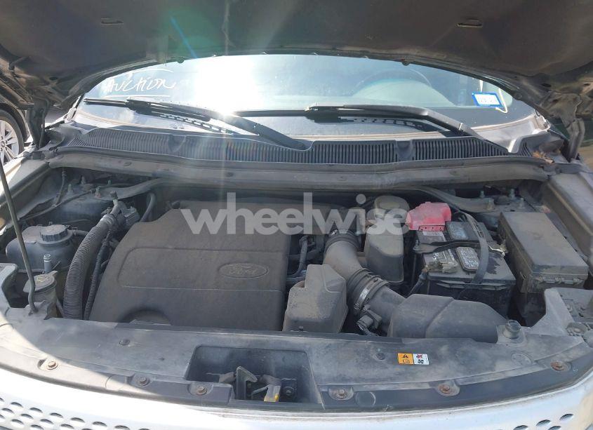 Photo 10 of 2013 Ford Explorer XLT (VIN 1FM5K8D81DGA47884)