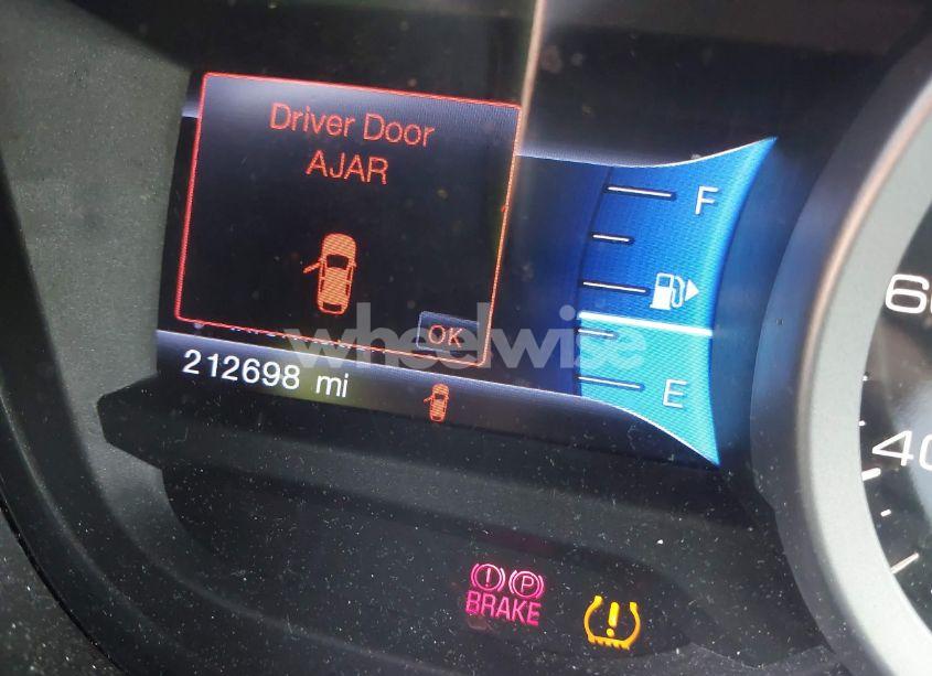 Photo 15 of 2013 Ford Explorer XLT (VIN 1FM5K8D81DGA73742)