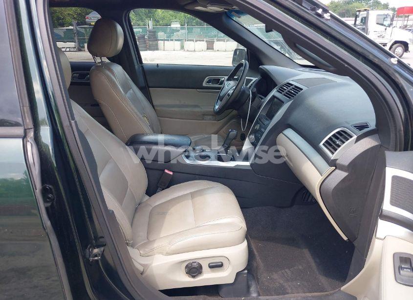 Photo 5 of 2013 Ford Explorer XLT (VIN 1FM5K8D81DGA73742)