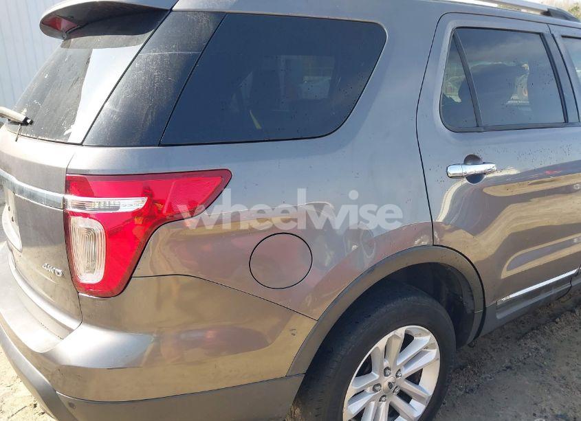 Photo 6 of 2013 Ford Explorer XLT (VIN 1FM5K8D81DGB10966)