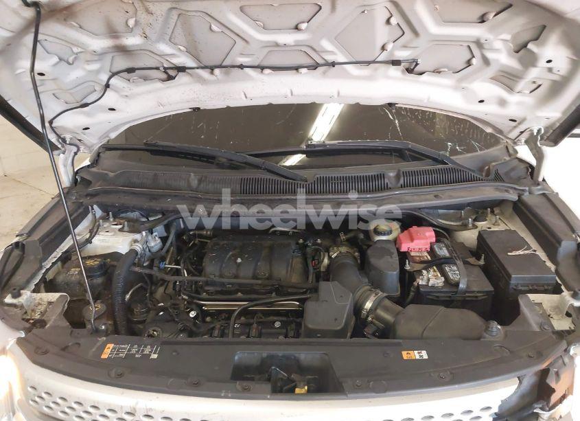 Photo 10 of 2013 Ford Explorer XLT (VIN 1FM5K8D81DGB12684)