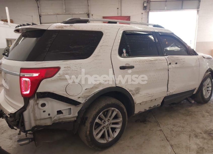 Photo 12 of 2013 Ford Explorer XLT (VIN 1FM5K8D81DGB12684)