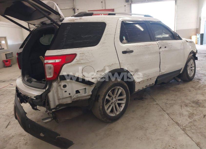 Photo 4 of 2013 Ford Explorer XLT (VIN 1FM5K8D81DGB12684)