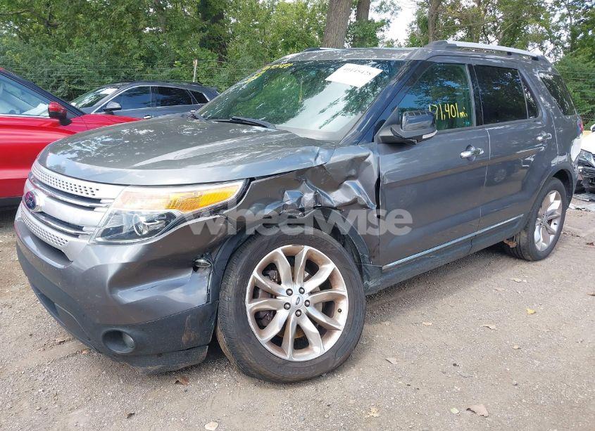 Photo 12 of 2013 Ford Explorer XLT (VIN 1FM5K8D81DGB82556)