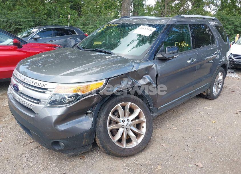 Photo 6 of 2013 Ford Explorer XLT (VIN 1FM5K8D81DGB82556)