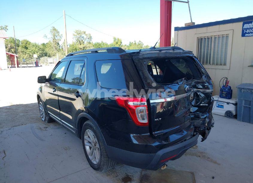 Photo 3 of 2013 Ford Explorer XLT (VIN 1FM5K8D81DGC32629)