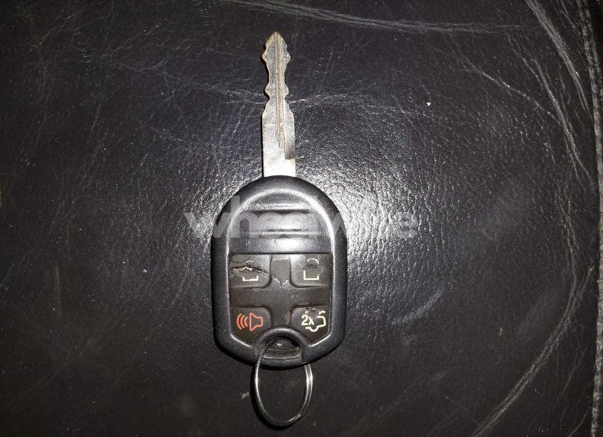 Photo 11 of 2013 Ford Explorer XLT (VIN 1FM5K8D81DGC56221)