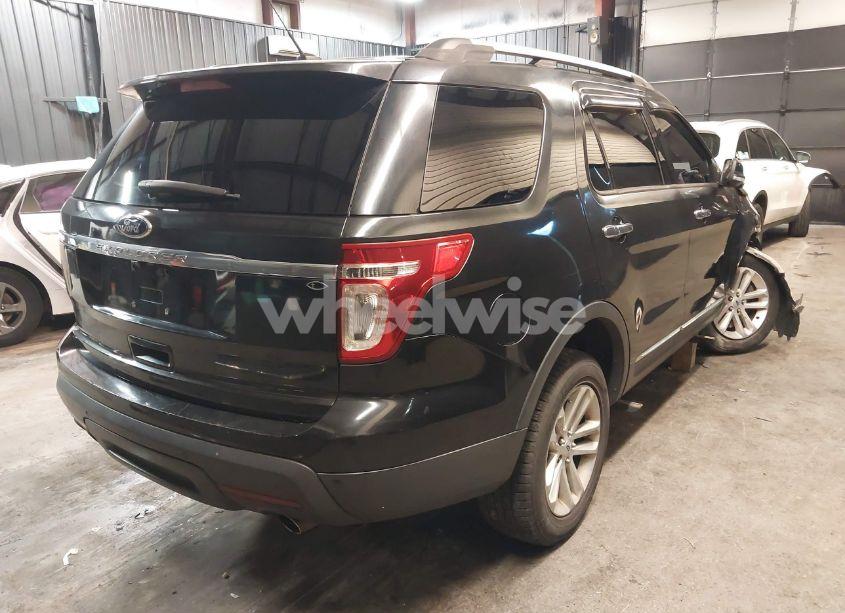 Photo 4 of 2013 Ford Explorer XLT (VIN 1FM5K8D81DGC56221)