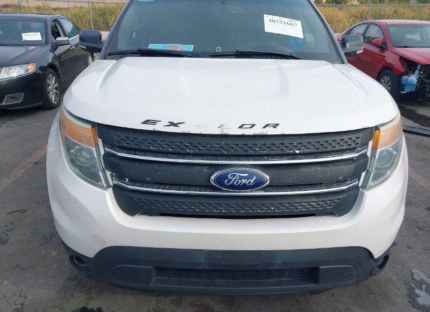 Photo 12 of 2014 Ford Explorer XLT (VIN 1FM5K8D81EGA00243)