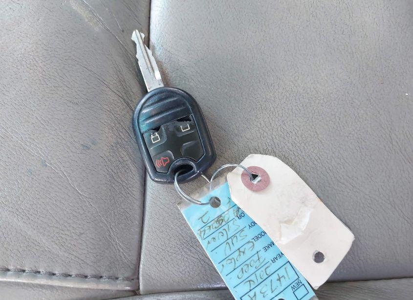 Photo 11 of 2014 Ford Explorer XLT (VIN 1FM5K8D81EGA05264)