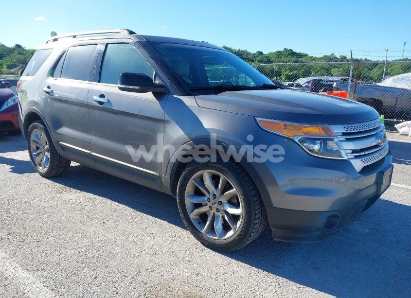 2014 Ford Explorer XLT (VIN 1FM5K8D81EGA98741) main photo