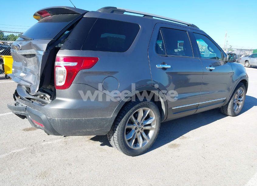 Photo 4 of 2014 Ford Explorer XLT (VIN 1FM5K8D81EGA98741)