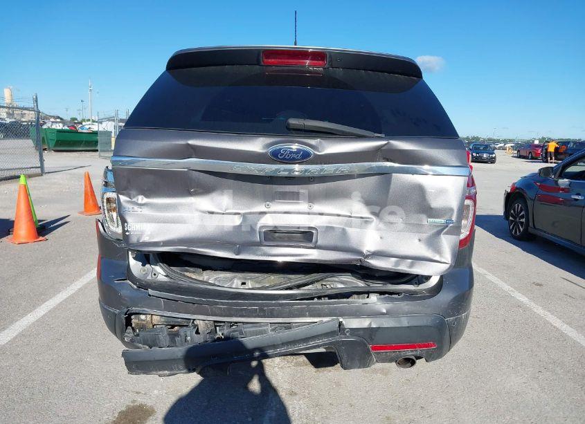 Photo 6 of 2014 Ford Explorer XLT (VIN 1FM5K8D81EGA98741)