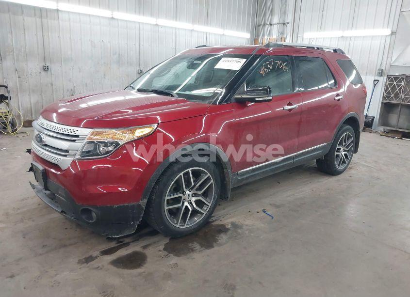 Photo 2 of 2014 Ford Explorer XLT (VIN 1FM5K8D81EGB01007)