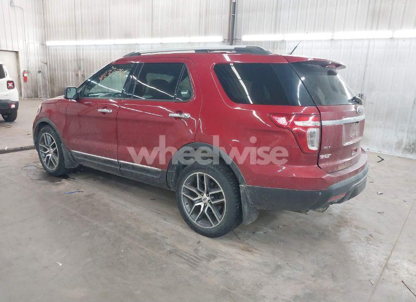 Photo 3 of 2014 Ford Explorer XLT (VIN 1FM5K8D81EGB01007)