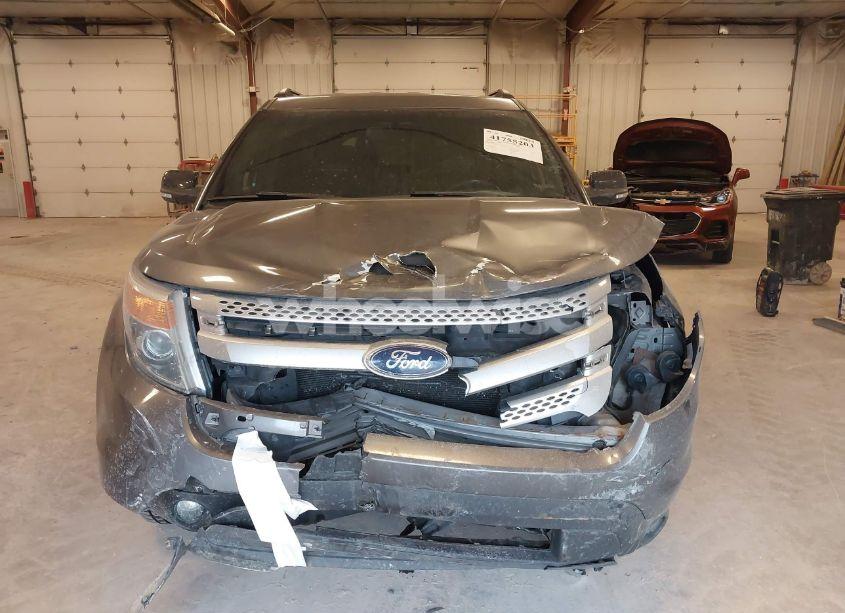 Photo 12 of 2014 Ford Explorer XLT (VIN 1FM5K8D81EGB57934)