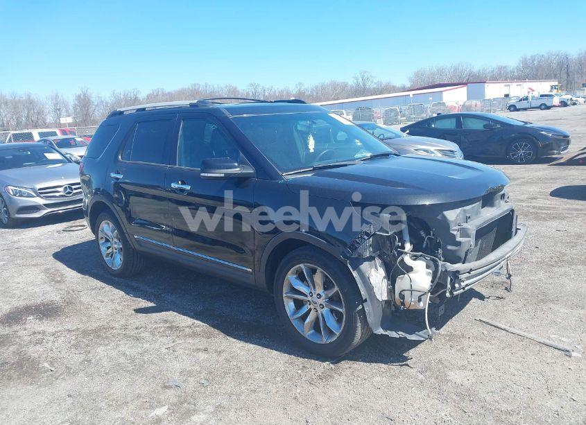 2014 Ford Explorer XLT (VIN 1FM5K8D81EGC18912) main photo