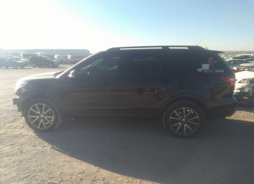 Photo 15 of 2015 Ford Explorer XLT (VIN 1FM5K8D81FGB39760)