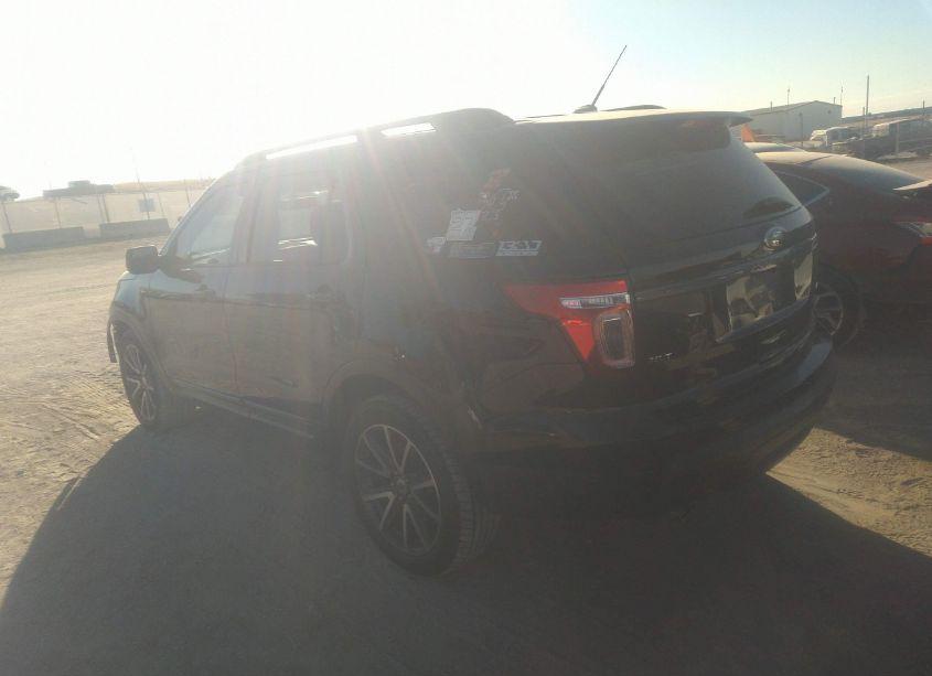 Photo 3 of 2015 Ford Explorer XLT (VIN 1FM5K8D81FGB39760)