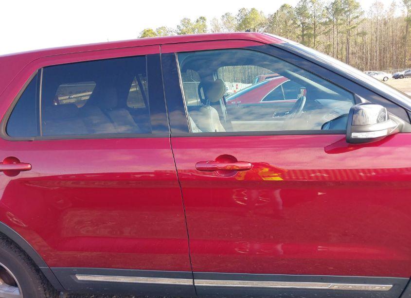 Photo 14 of 2016 Ford Explorer XLT (VIN 1FM5K8D81GGA05655)