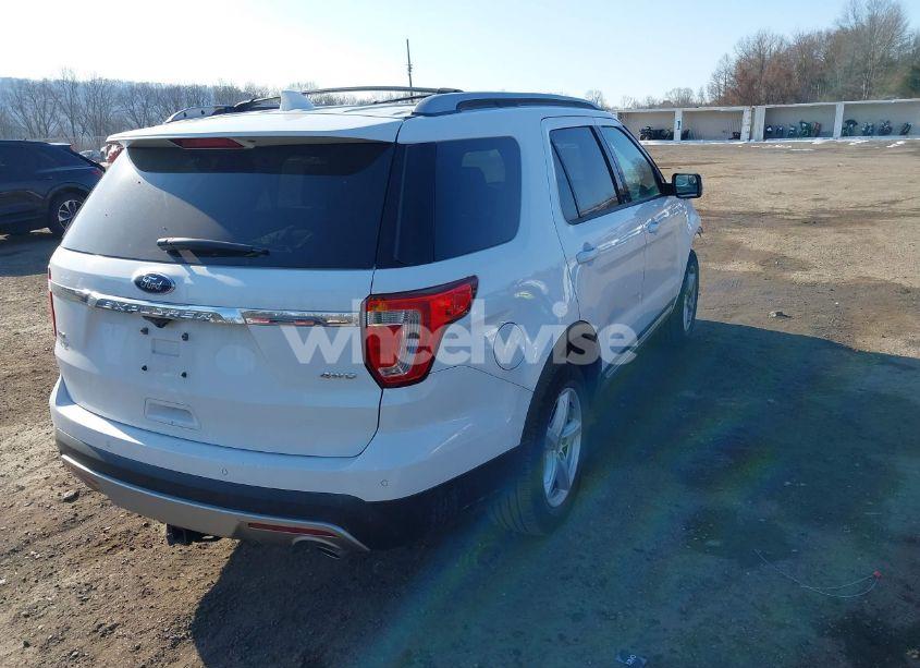 Photo 4 of 2016 Ford Explorer XLT (VIN 1FM5K8D81GGA21905)
