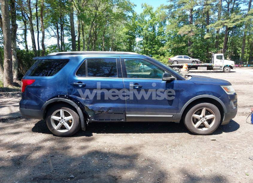 Photo 13 of 2016 Ford Explorer XLT (VIN 1FM5K8D81GGA39689)