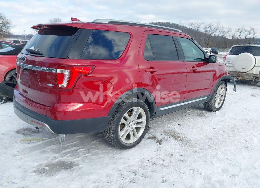 Photo 4 of 2016 Ford Explorer XLT (VIN 1FM5K8D81GGA83692)