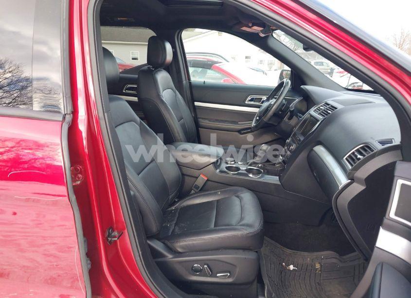 Photo 5 of 2016 Ford Explorer XLT (VIN 1FM5K8D81GGA83692)