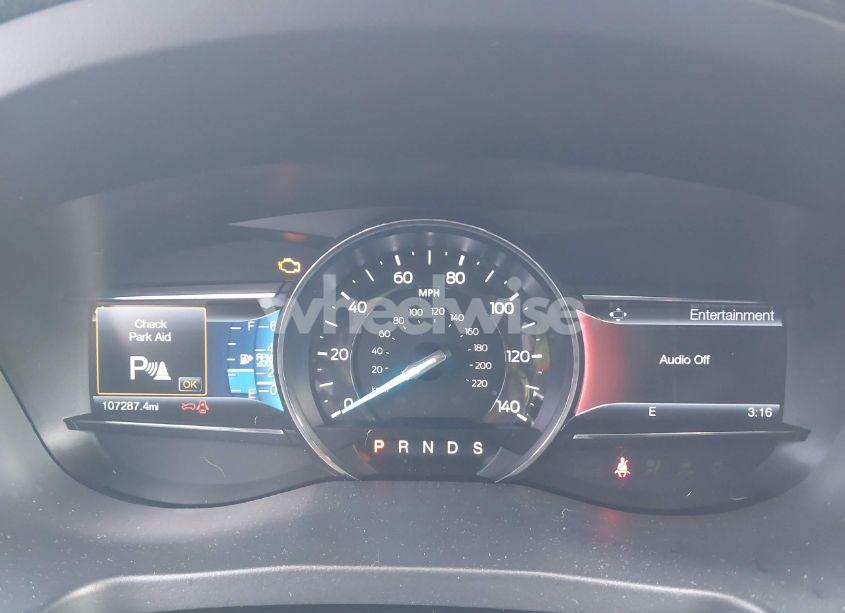 Photo 7 of 2016 Ford Explorer XLT (VIN 1FM5K8D81GGA83692)