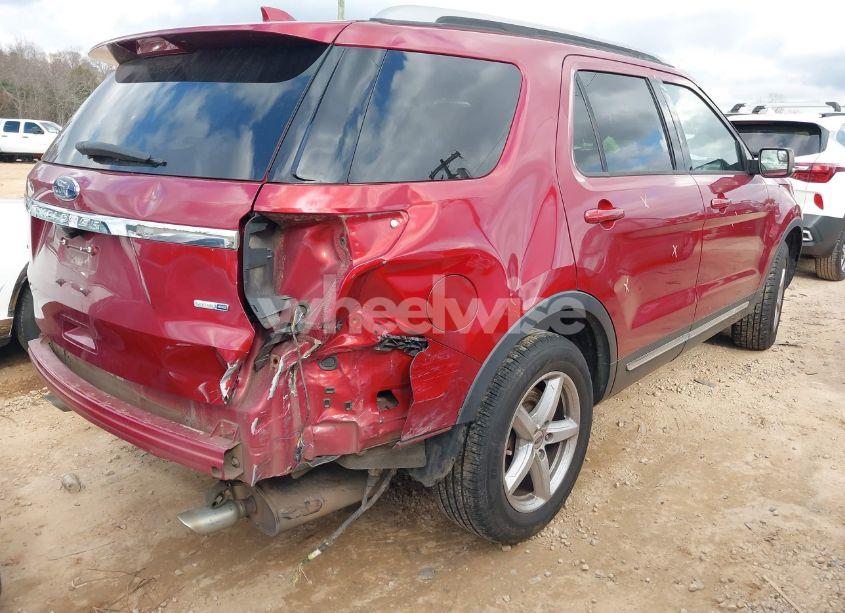 Photo 4 of 2016 Ford Explorer XLT (VIN 1FM5K8D81GGB20174)