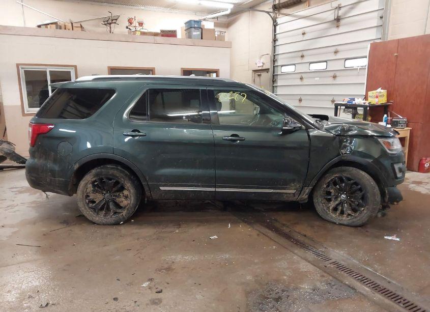 Photo 14 of 2016 Ford Explorer XLT (VIN 1FM5K8D81GGB71237)