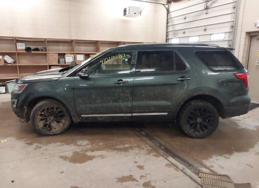 Photo 15 of 2016 Ford Explorer XLT (VIN 1FM5K8D81GGB71237)