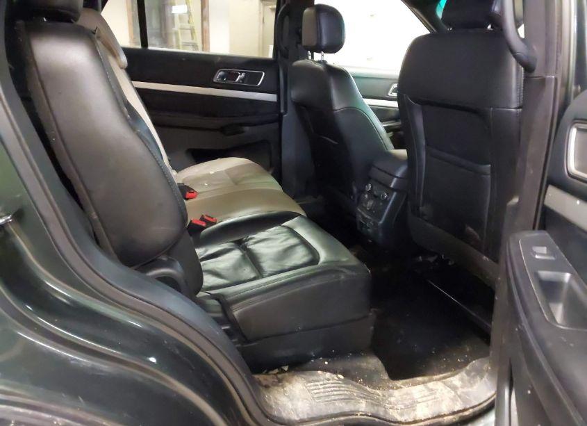 Photo 8 of 2016 Ford Explorer XLT (VIN 1FM5K8D81GGB71237)