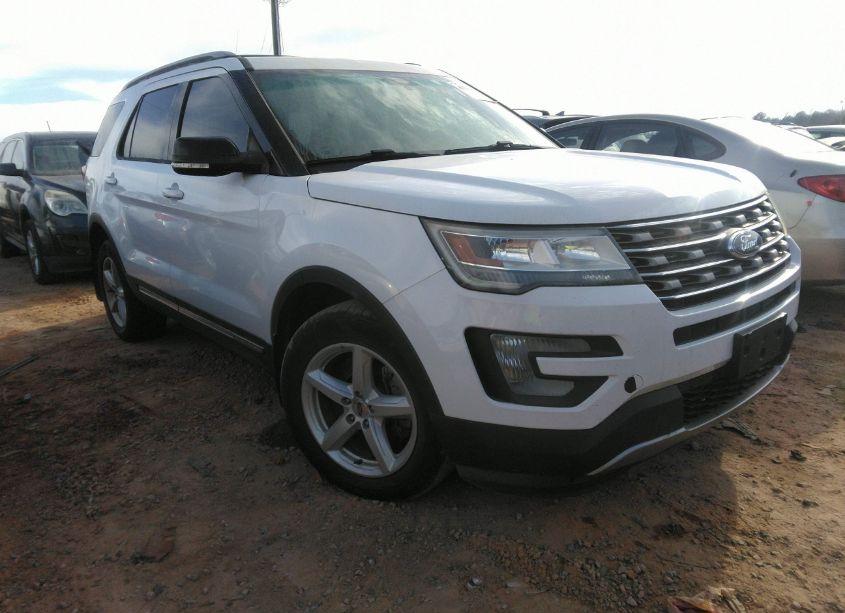 2016 Ford Explorer XLT (VIN 1FM5K8D81GGB74686) main photo