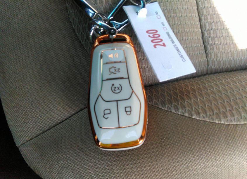 Photo 11 of 2016 Ford Explorer XLT (VIN 1FM5K8D81GGB74686)